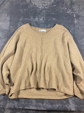 Zara Tan/Camel V-Neck Knit Sweater